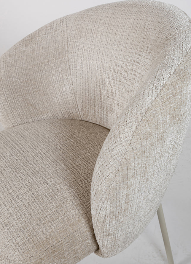 Adele - eetkamerstoel - beige poten - Cremona - Taupe 04